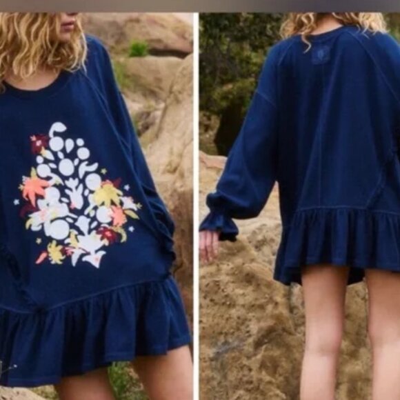 NWT Free People FP Movement Spring Forward Tunic Buti Logo Midnight Navy - Picture 2 of 3